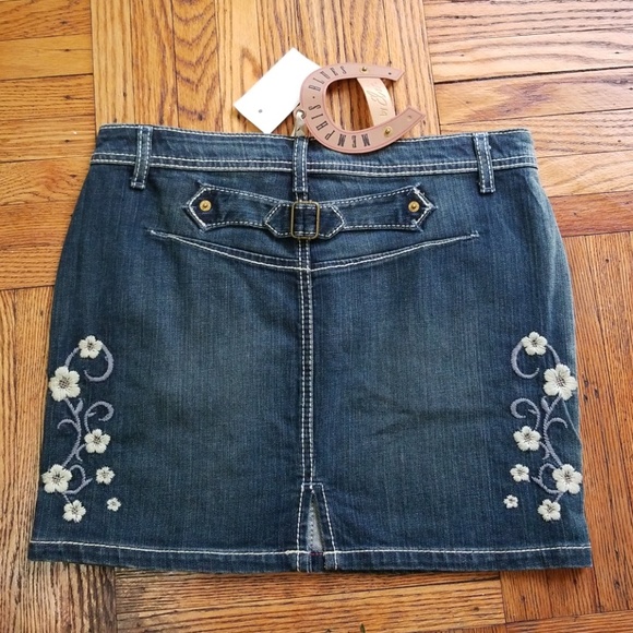 Memphis Blues by Elvis Denim Skirt sz. S NWT - Picture 2 of 8